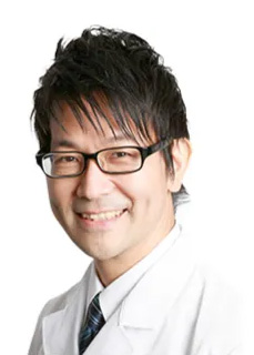 秦 真治